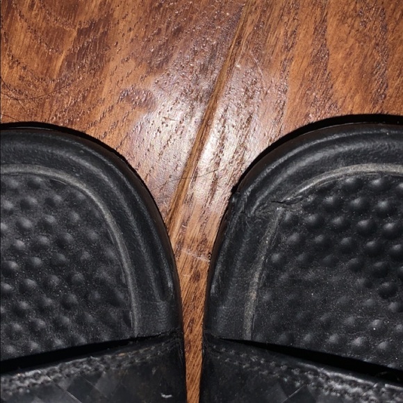 COPY - Nike slides - Picture 3 of 5